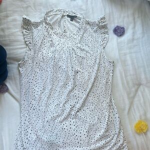 Spotted Black and White Top!! Size M!